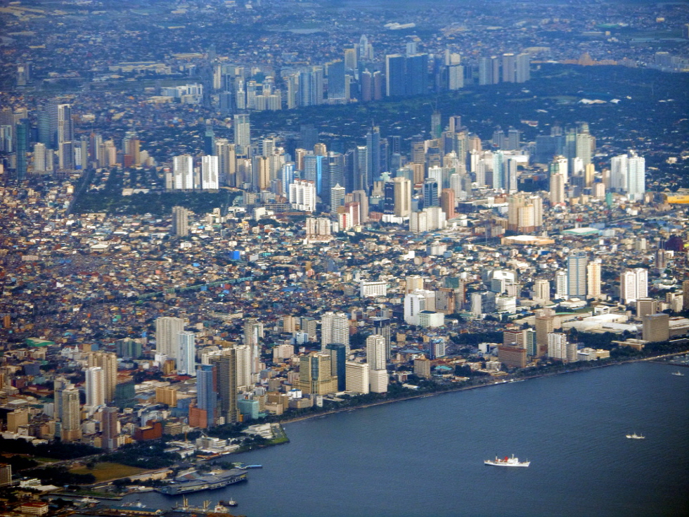 manila-philippines-from-the-air-aerial-pictures-metro-manila-5.jpg